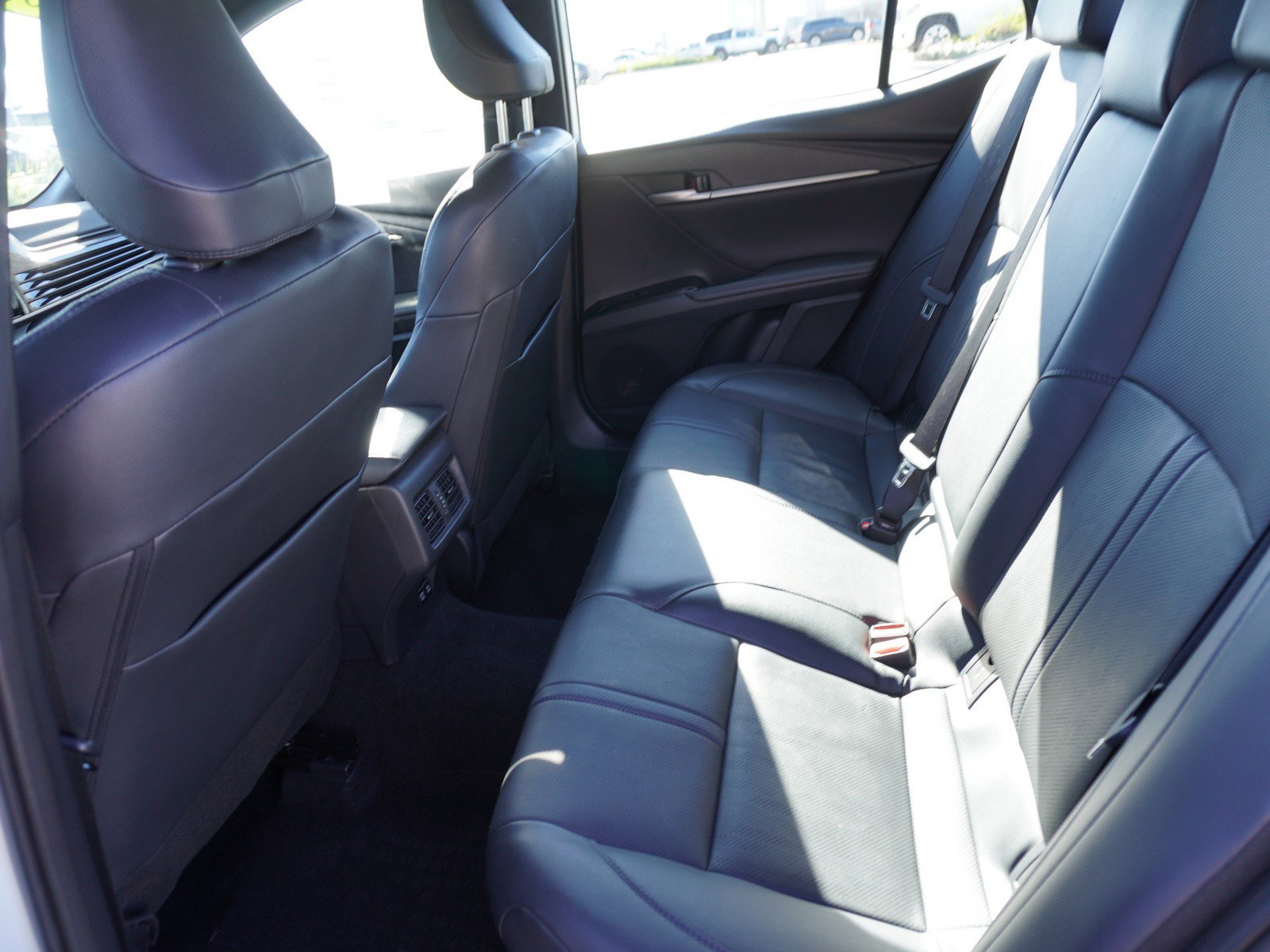 Used 2025 Toyota Camry XSE image 13