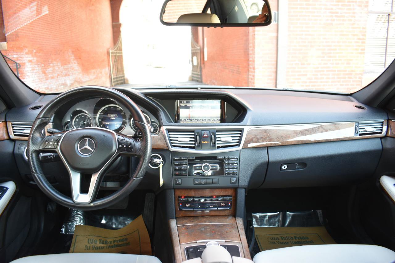 Used 2013 Mercedes-Benz E 350 Sedan image 21