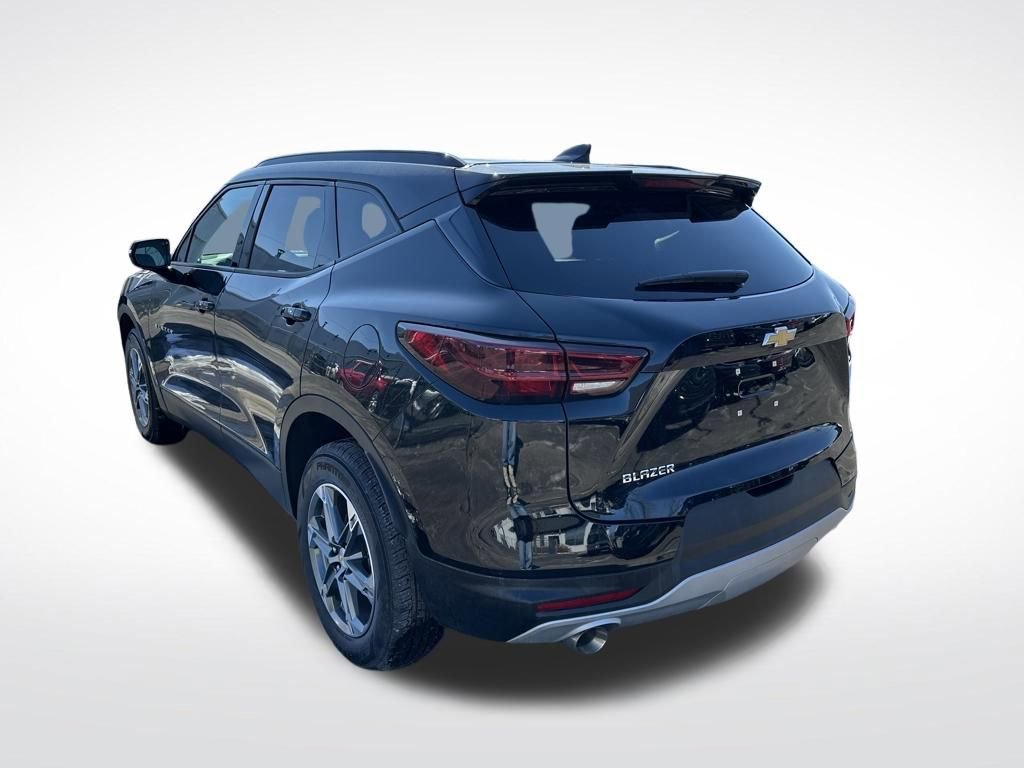 Used 2024 Chevrolet Blazer LT w/ LPO, Floor Liner Package image 3