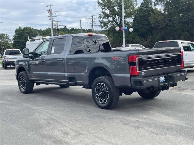 New 2026 Ford F350 4x4 Crew Cab Super Duty image 4