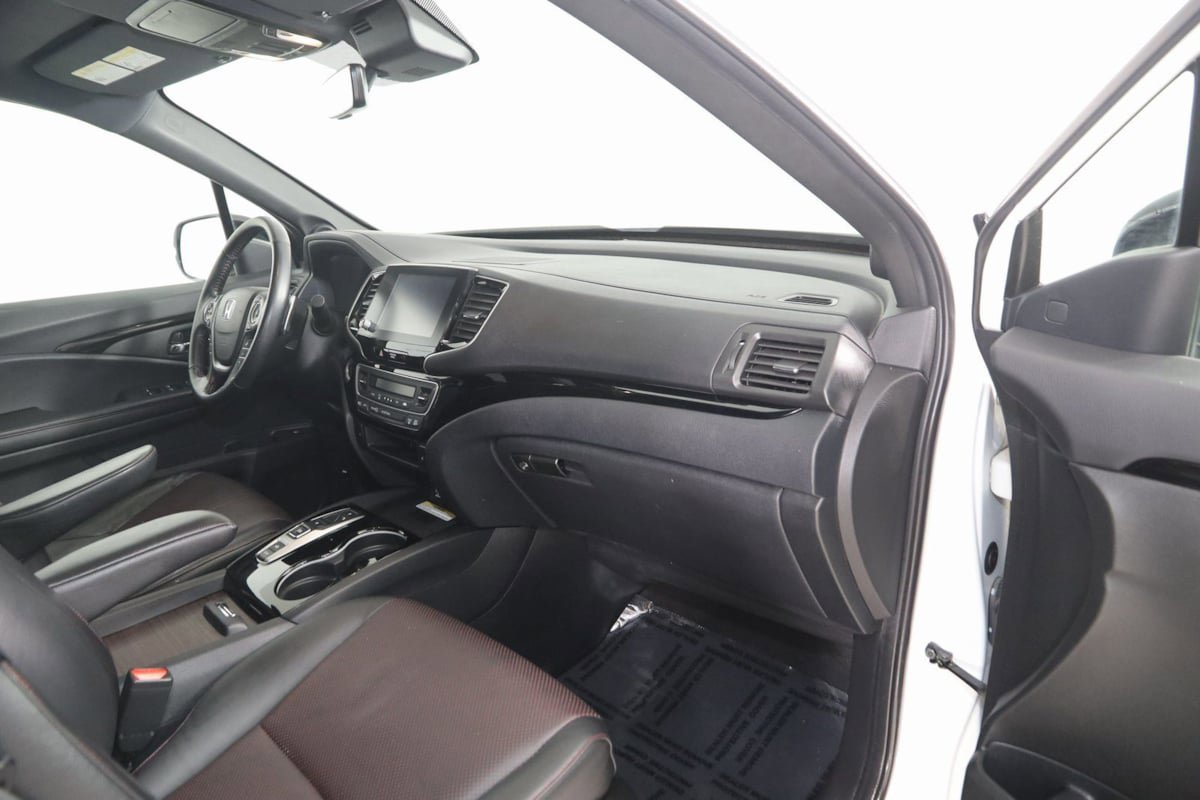 Used 2022 Honda Ridgeline Black Edition image 41