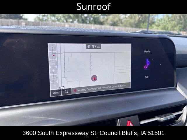 Used 2024 Kia Seltos SX w/ SX Sunroof Package AWD/4WD image 25