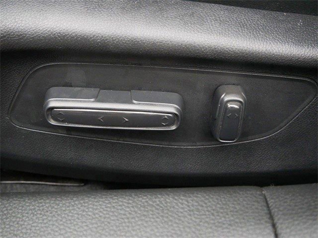 Used 2022 Honda Civic Touring image 17