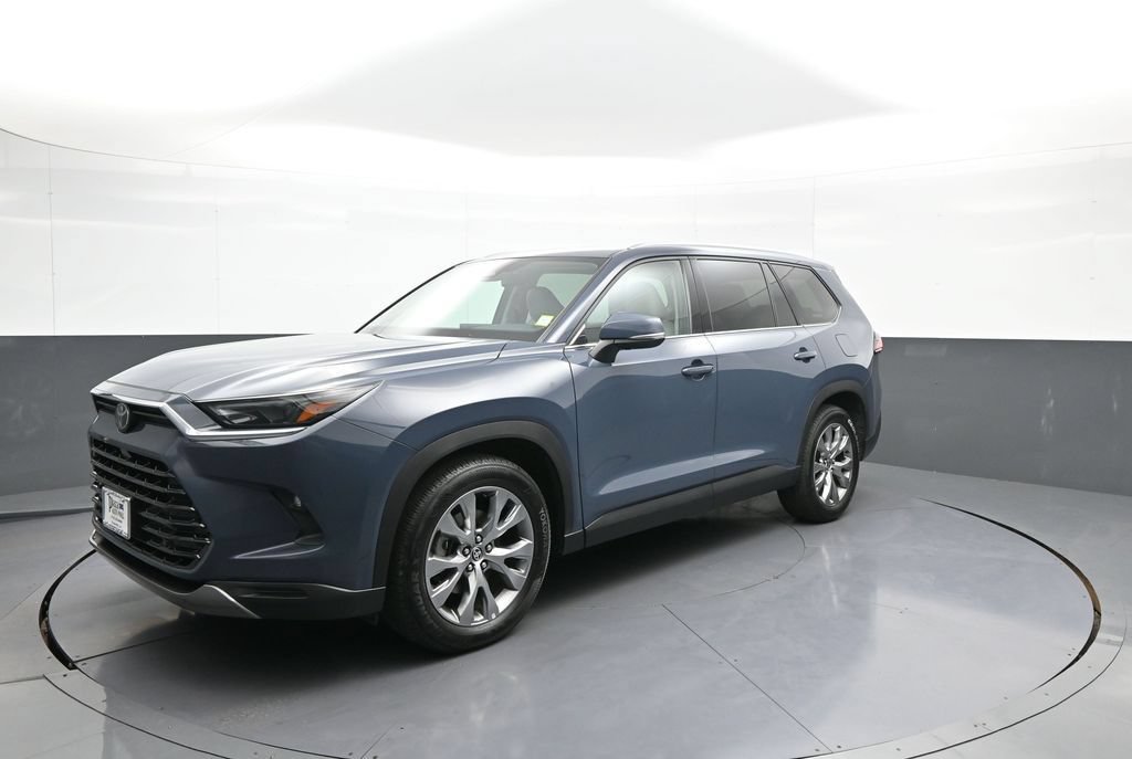 Certified 2024 Toyota Grand Highlander AWD image 10