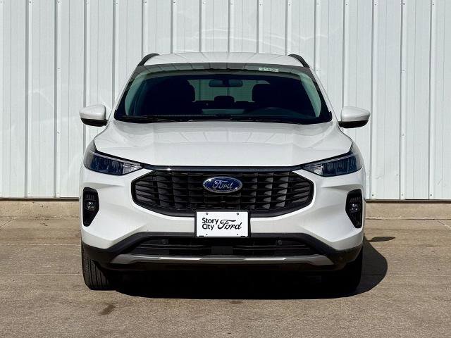 Certified 2025 Ford Escape SE image 8