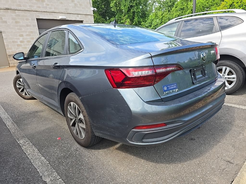 Used 2023 Volkswagen Jetta S FWD image 5