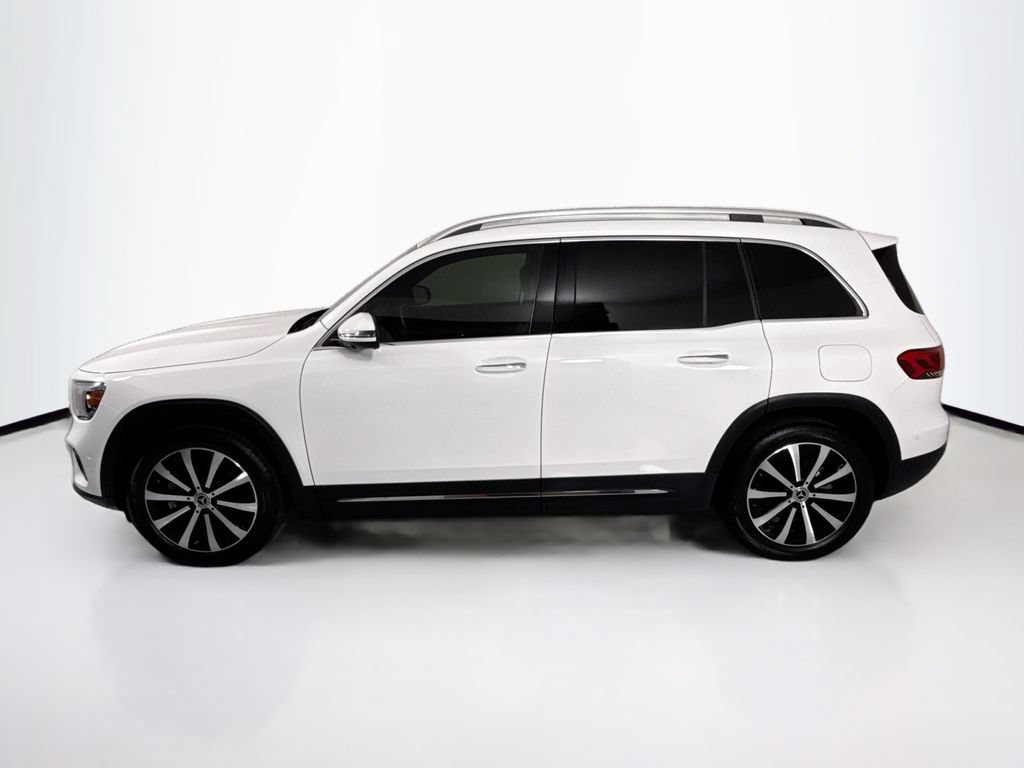 Certified 2022 Mercedes-Benz GLB 250 4MATIC image 8