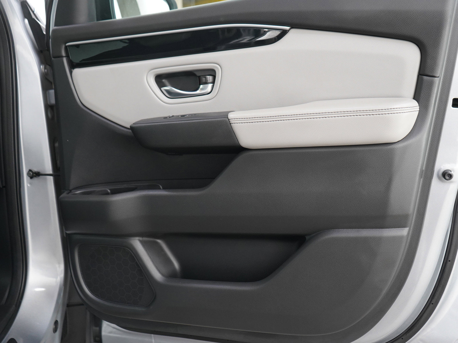 Used 2024 Honda Pilot EX-L image 9