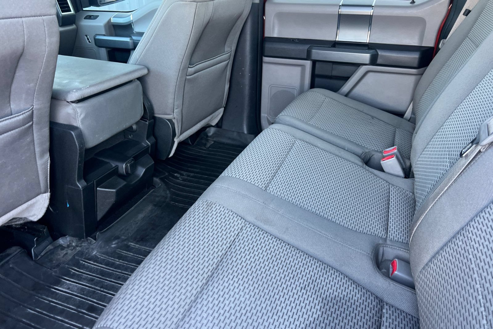 Used 2016 Ford F150 XLT w/ Equipment Group 301A Mid AWD/4WD image 15