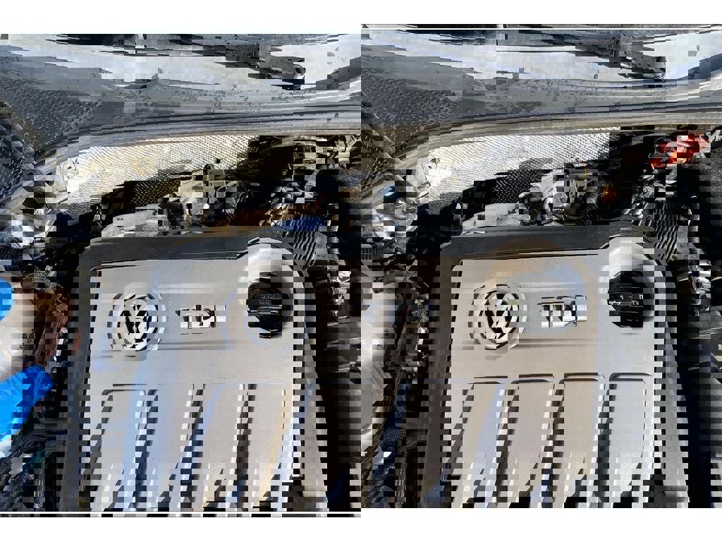 Used 2014 Volkswagen Passat TDI SEL Premium image 34