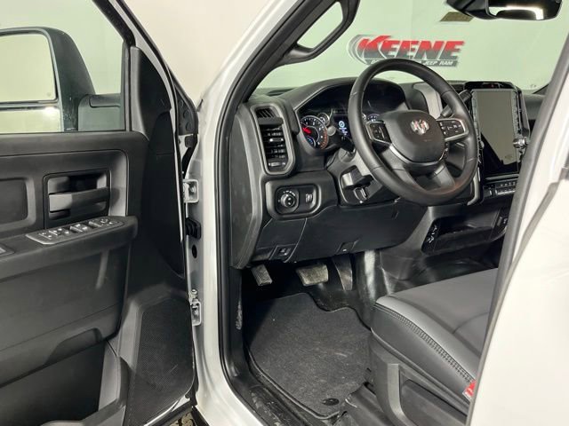 New 2026 RAM 3500 Tradesman AWD/4WD image 22
