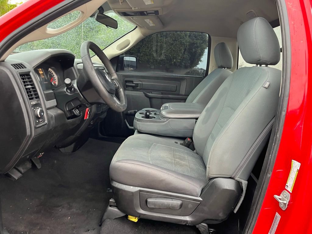 Used 2019 RAM 1500 Express w/ Express Value Package RWD image 18