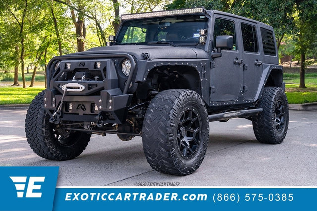 Used 2017 Jeep Wrangler Unlimited Rubicon w/ Connectivity Group AWD/4WD image 1