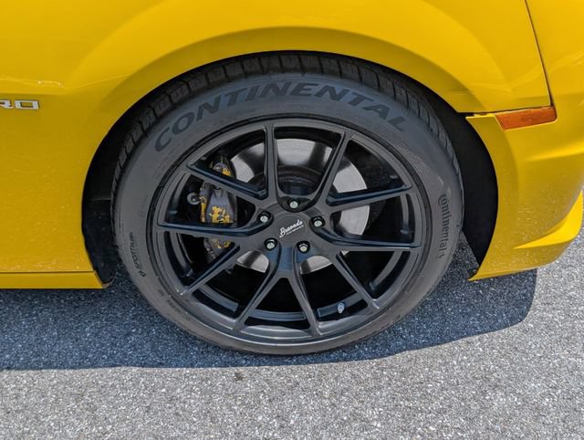 Used 2010 Chevrolet Camaro SS w/ RS Package RWD image 16