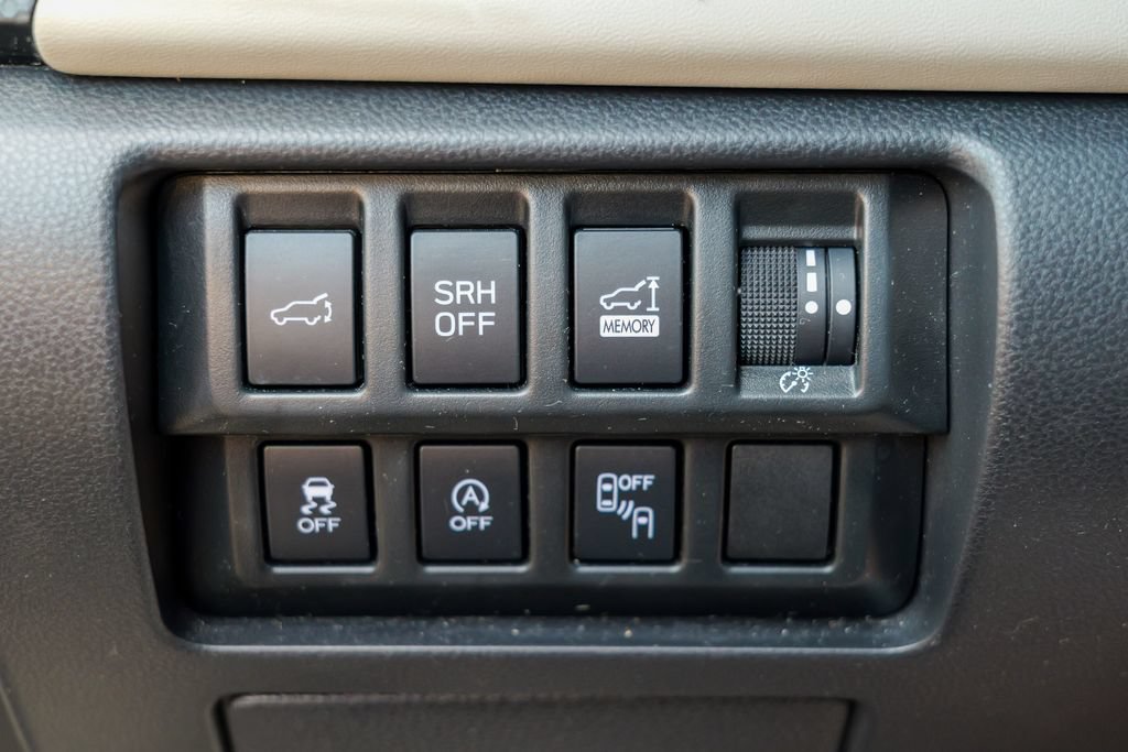 Used 2023 Subaru Forester Limited AWD/4WD image 54