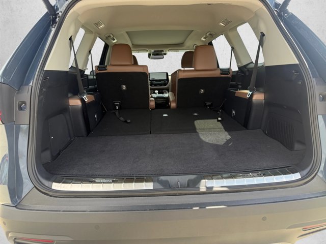 New 2026 Toyota Grand Highlander AWD image 6