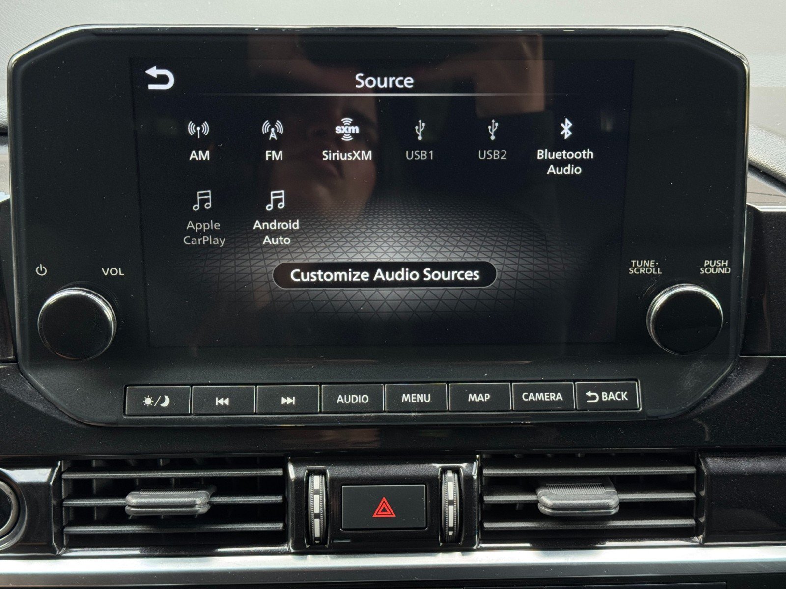 Used 2023 Nissan Pathfinder SL FWD image 24
