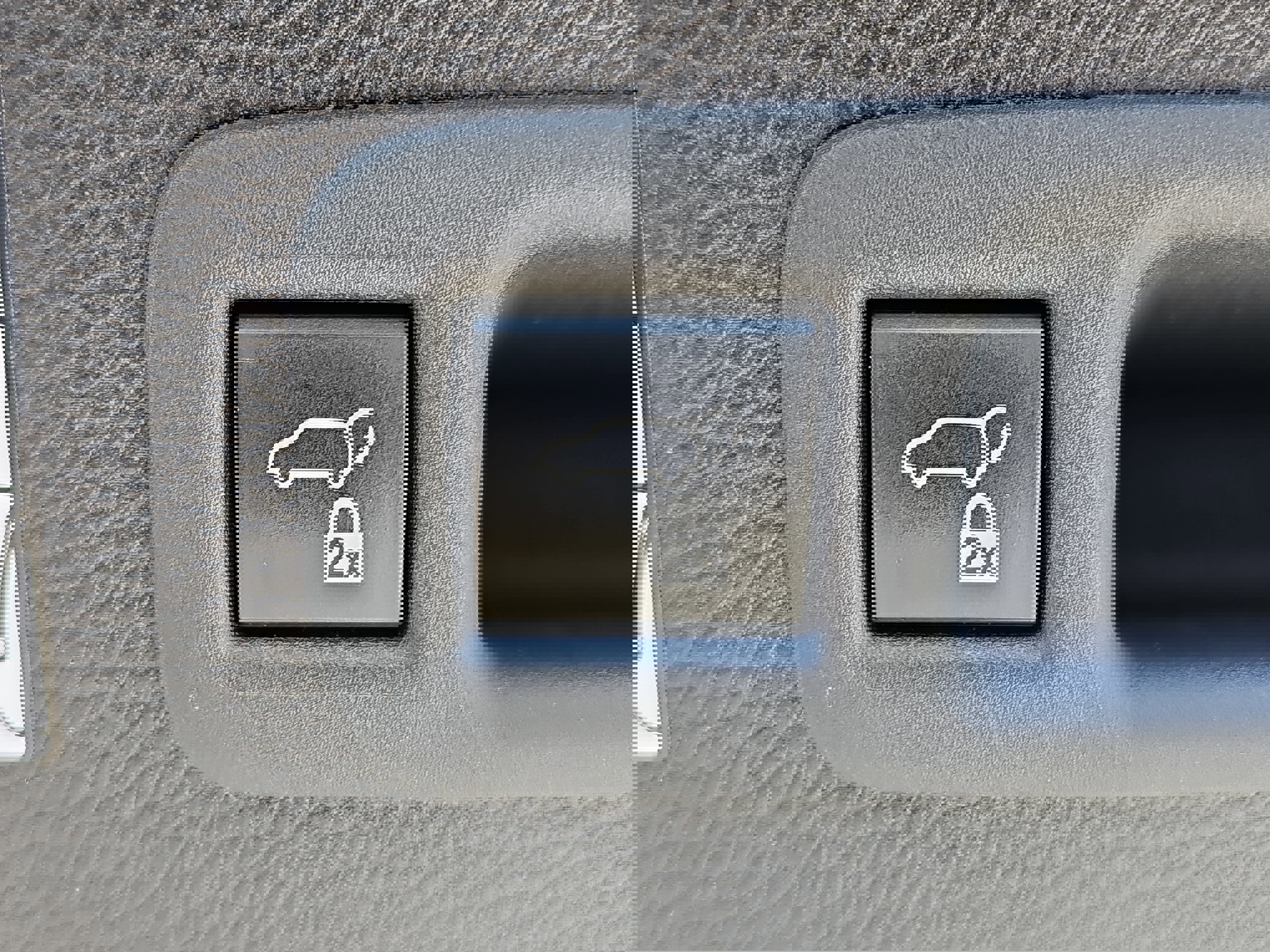 Used 2024 Toyota Sienna Platinum image 14