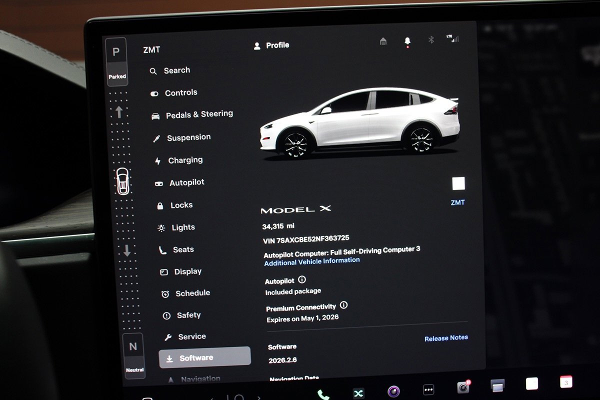 Used 2022 Tesla Model X AWD/4WD image 18