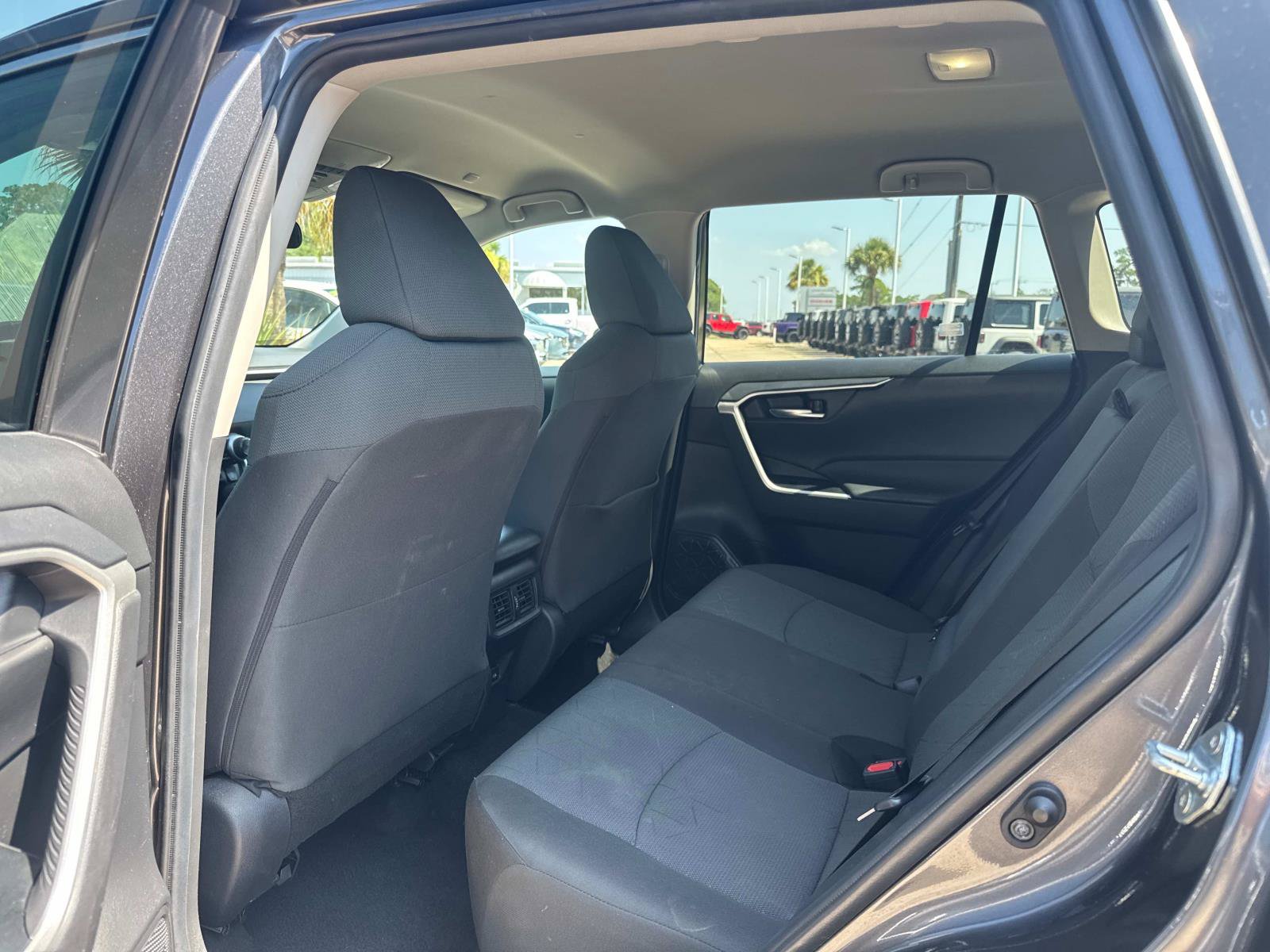 Used 2024 Toyota RAV4 XLE FWD image 15