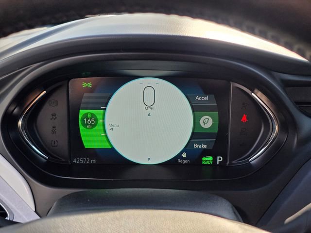 Used 2017 Chevrolet Bolt Premier w/ Driver Confidence II Package FWD image 23