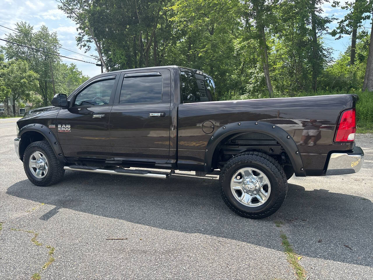 Used 2017 RAM 2500 SLT w/ Snow Chief Group AWD/4WD image 17