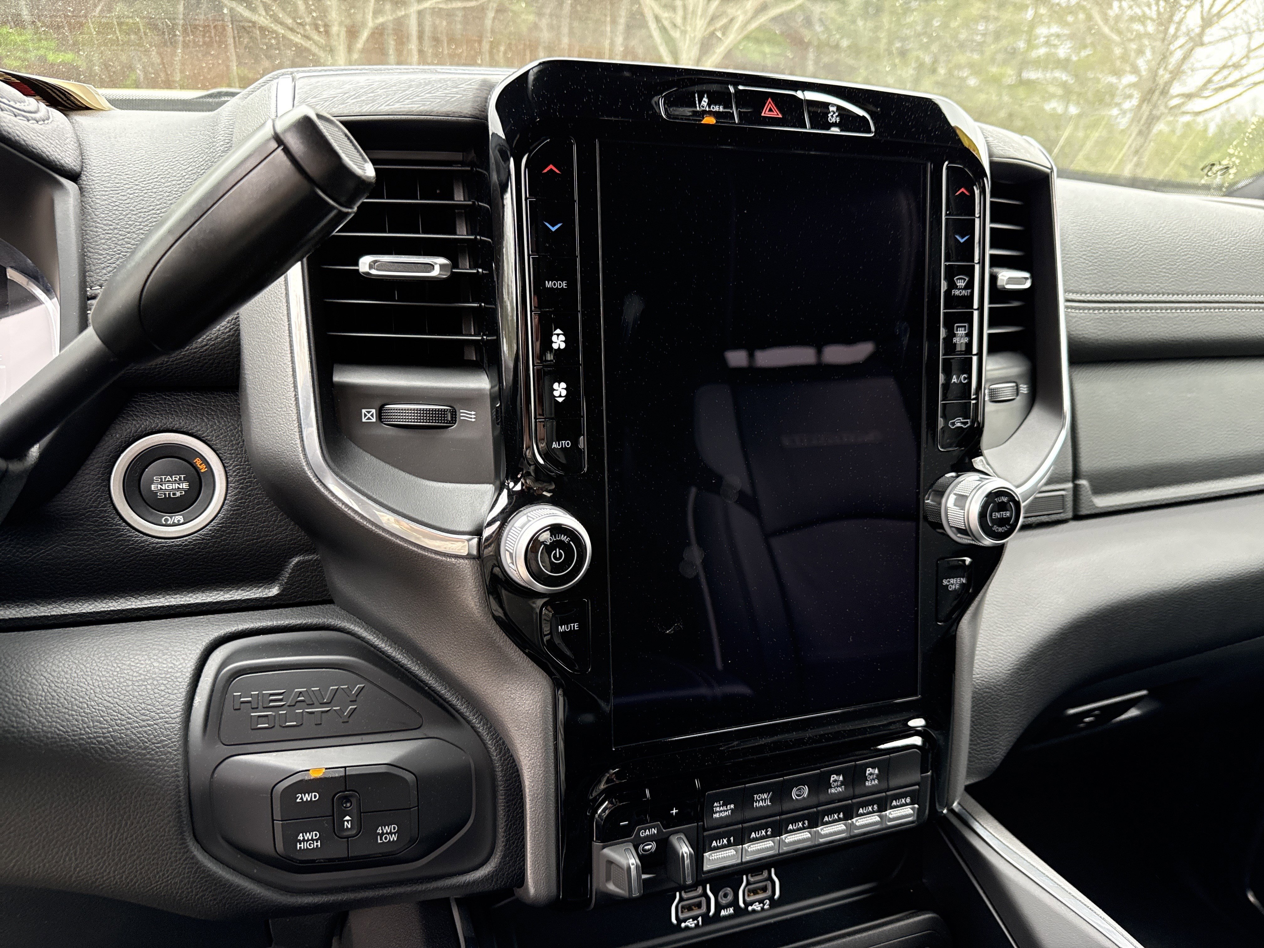 Used 2025 RAM 3500 Laramie w/ Night Edition image 26