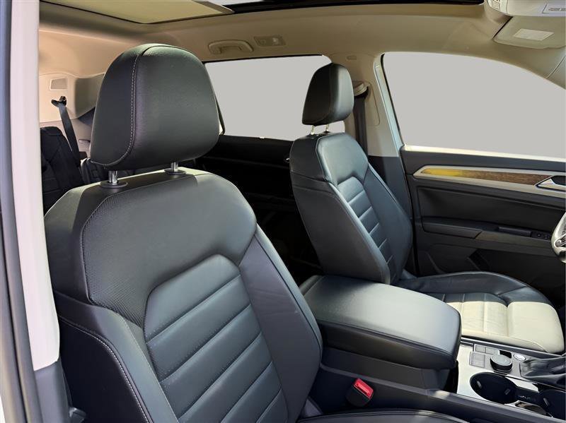 Used 2018 Volkswagen Atlas SEL Premium AWD/4WD image 34