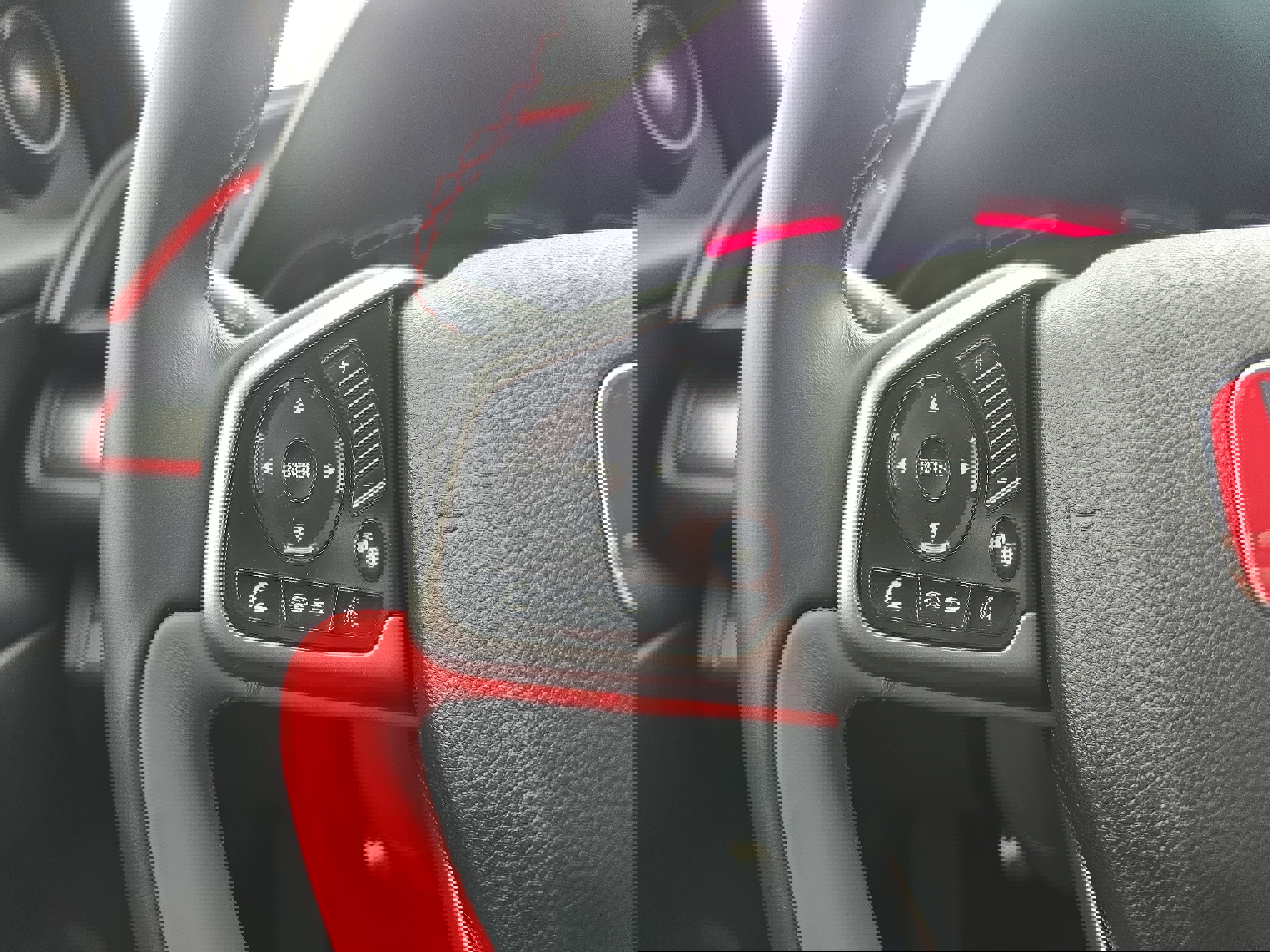 Certified 2018 Honda Civic Type R image 16