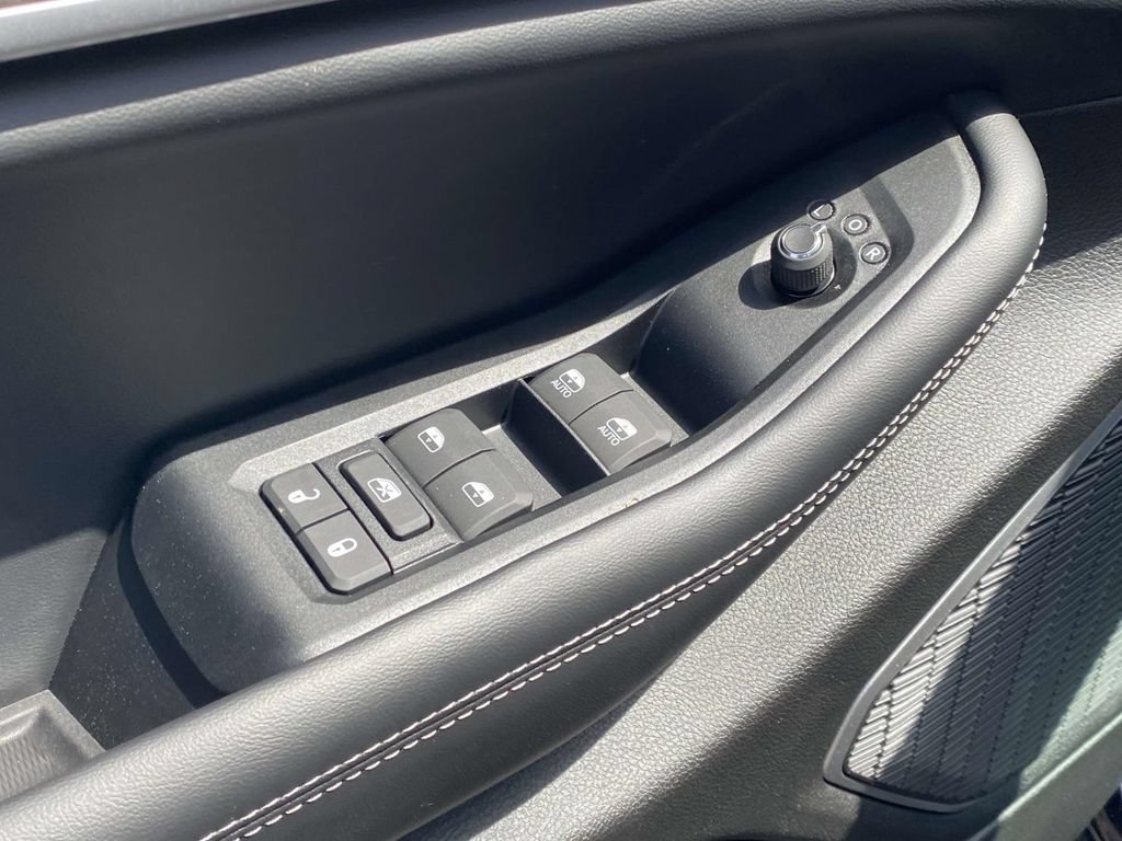 New 2026 Jeep Grand Cherokee Limited w/ Limited Altitude Package RWD image 44