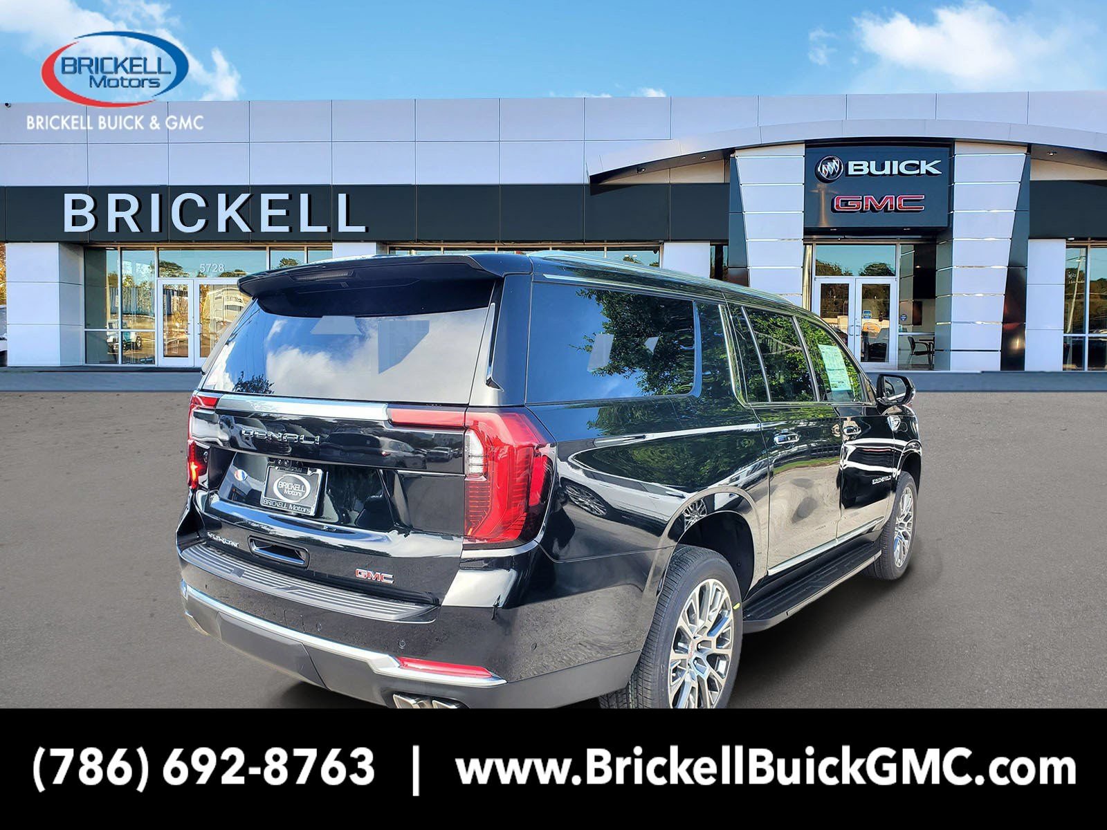 New 2026 GMC Yukon XL Denali w/ Advanced Technology Package RWD image 3