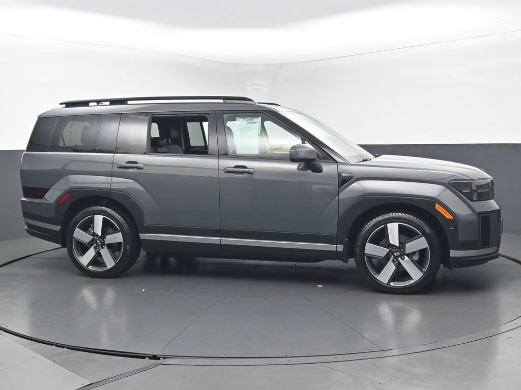 Used 2024 Hyundai Santa Fe Limited AWD/4WD image 9
