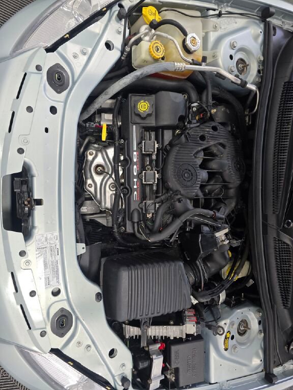 Used 2003 Chrysler Sebring Limited image 47