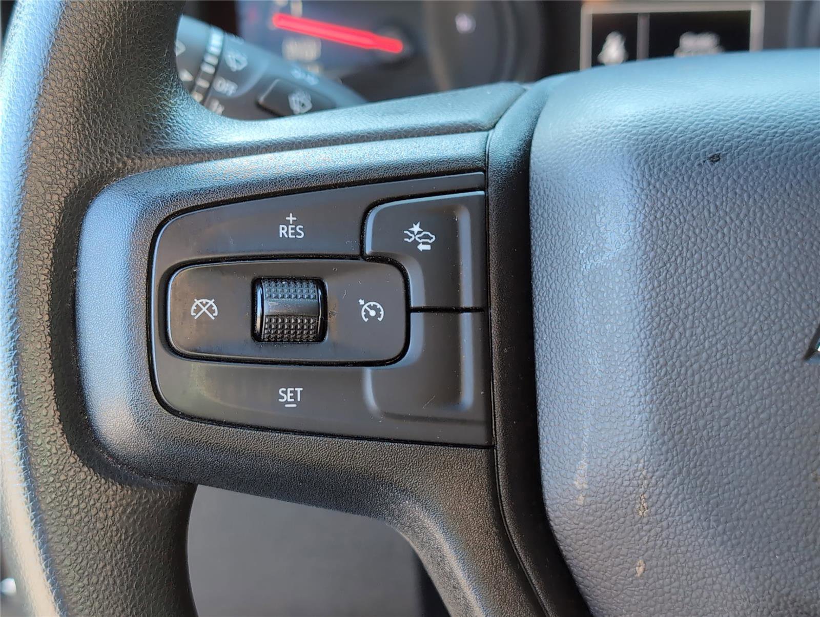 Certified 2025 Chevrolet Silverado 1500 W/T w/ WT Value Package image 22