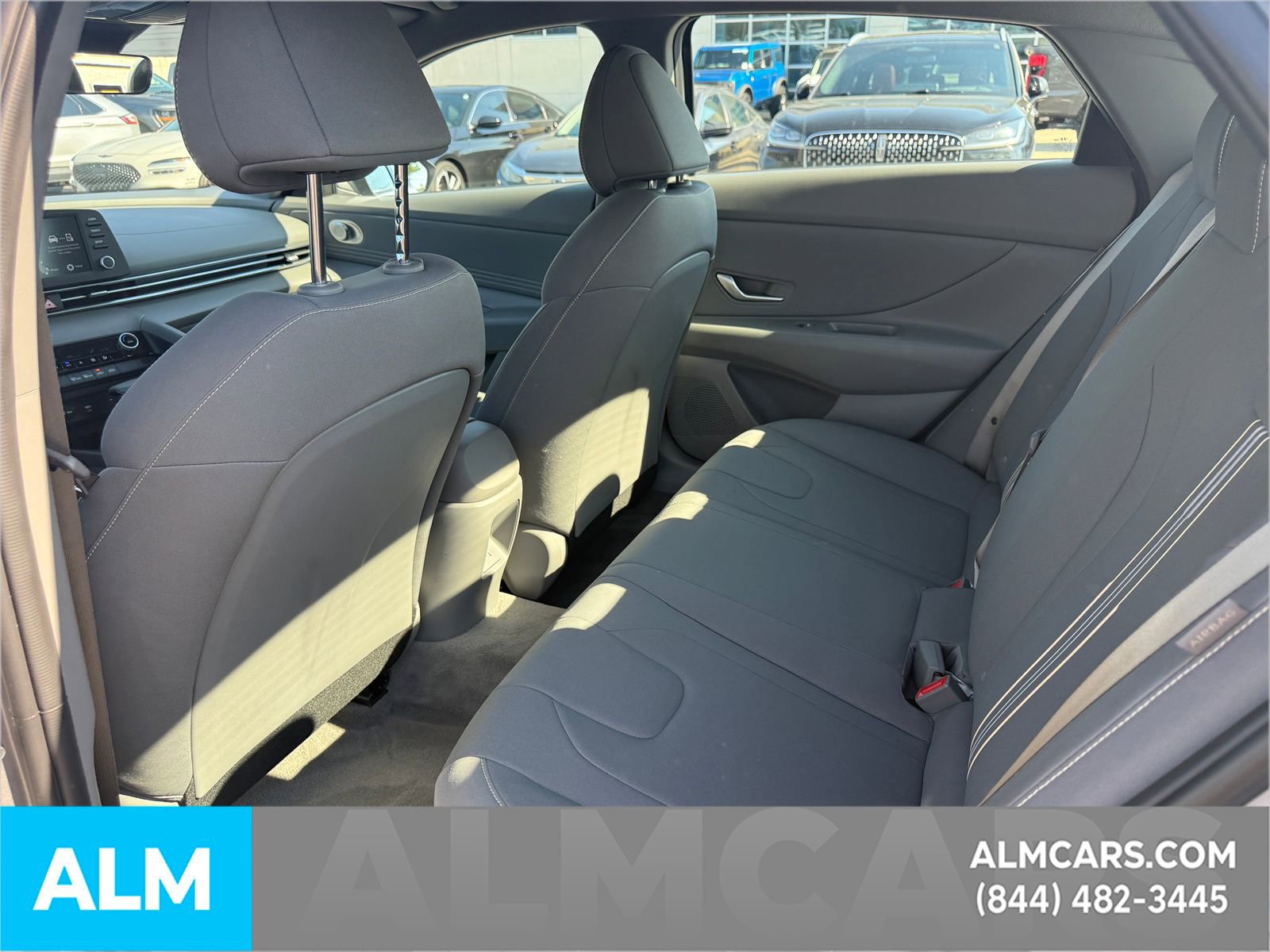 Used 2025 Hyundai Elantra Sport image 9