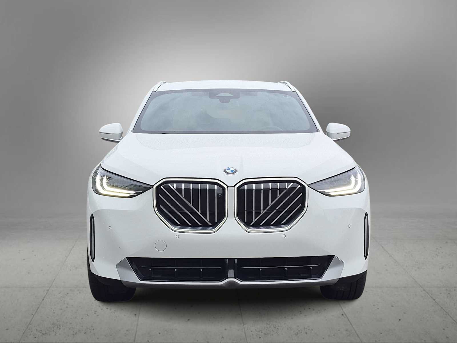 New 2026 BMW X3 xDrive30i w/ Premium Package AWD/4WD image 3