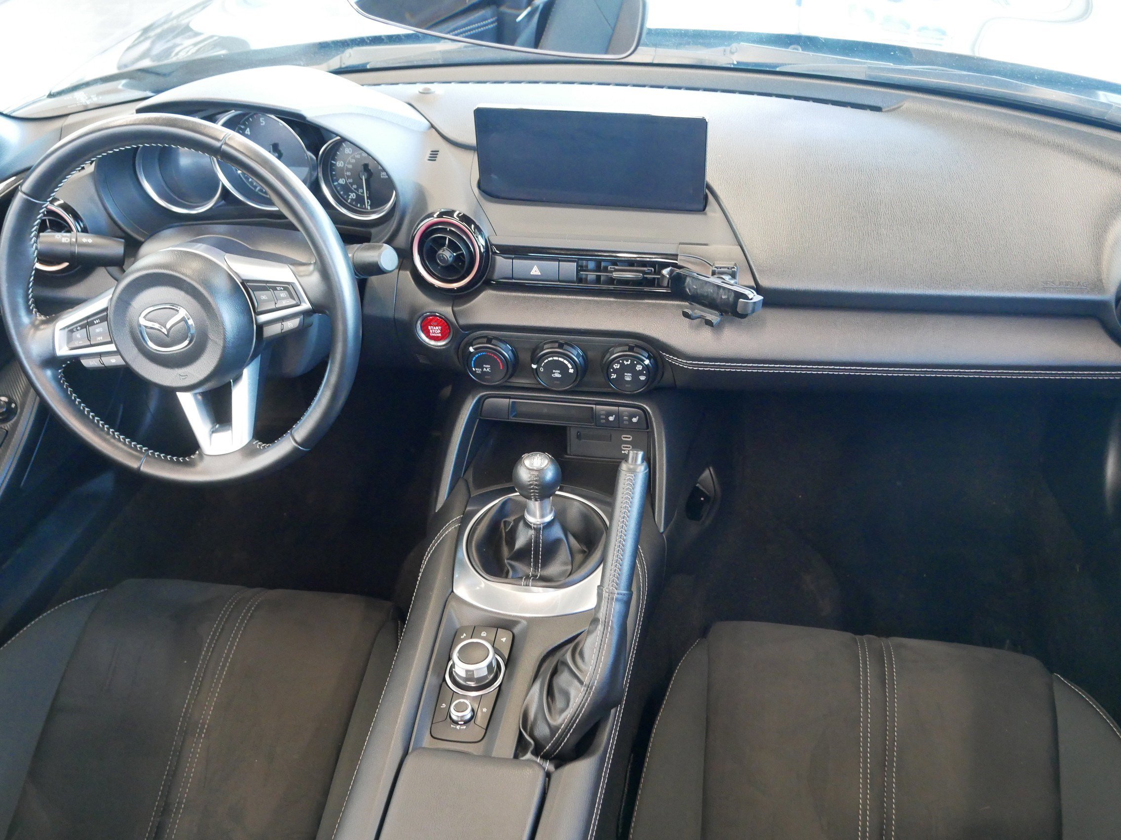 Used 2024 MAZDA MX-5 Miata Club image 10