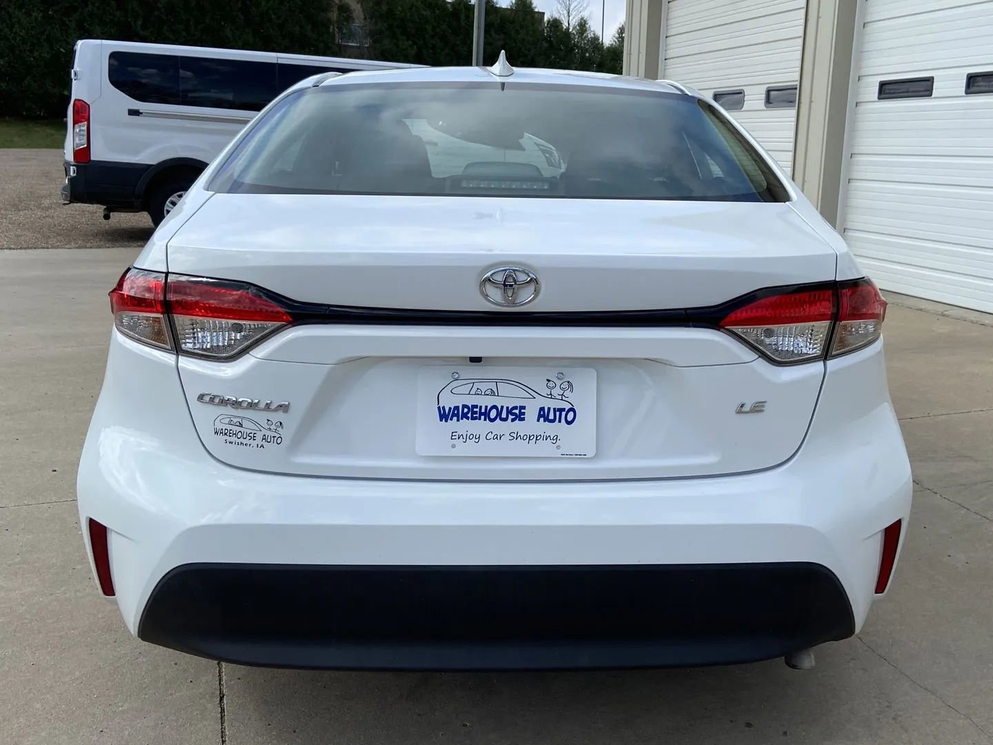 Used 2023 Toyota Corolla LE FWD image 6