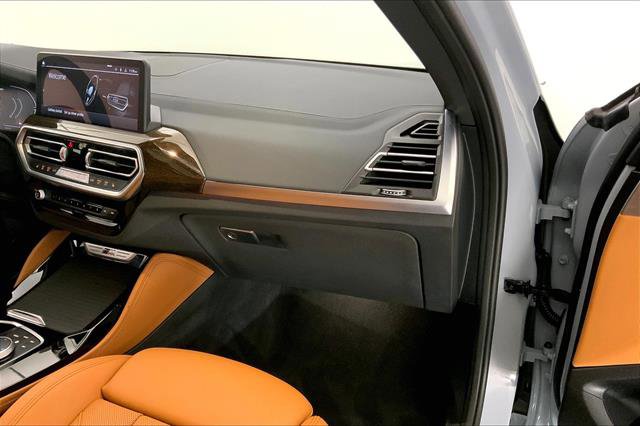 Certified 2024 BMW X4 M40i w/ Premium Package image 23