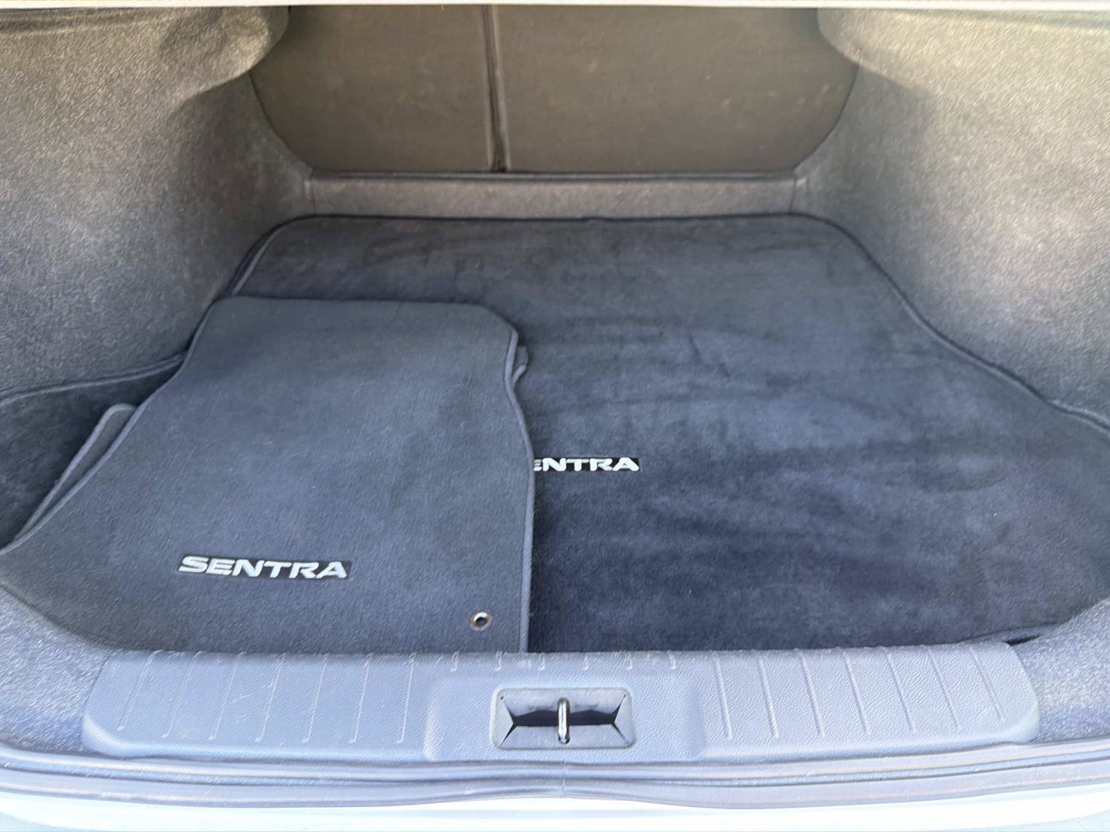 Used 2024 Nissan Sentra S FWD image 5