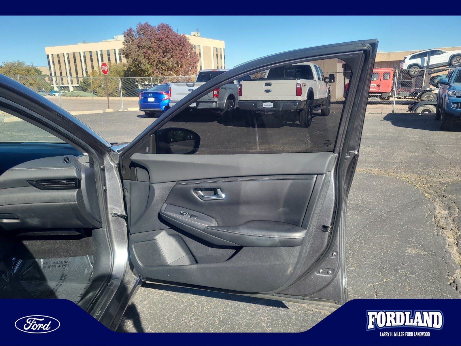 Used 2023 Nissan Sentra SV w/ All-Weather Package FWD image 16