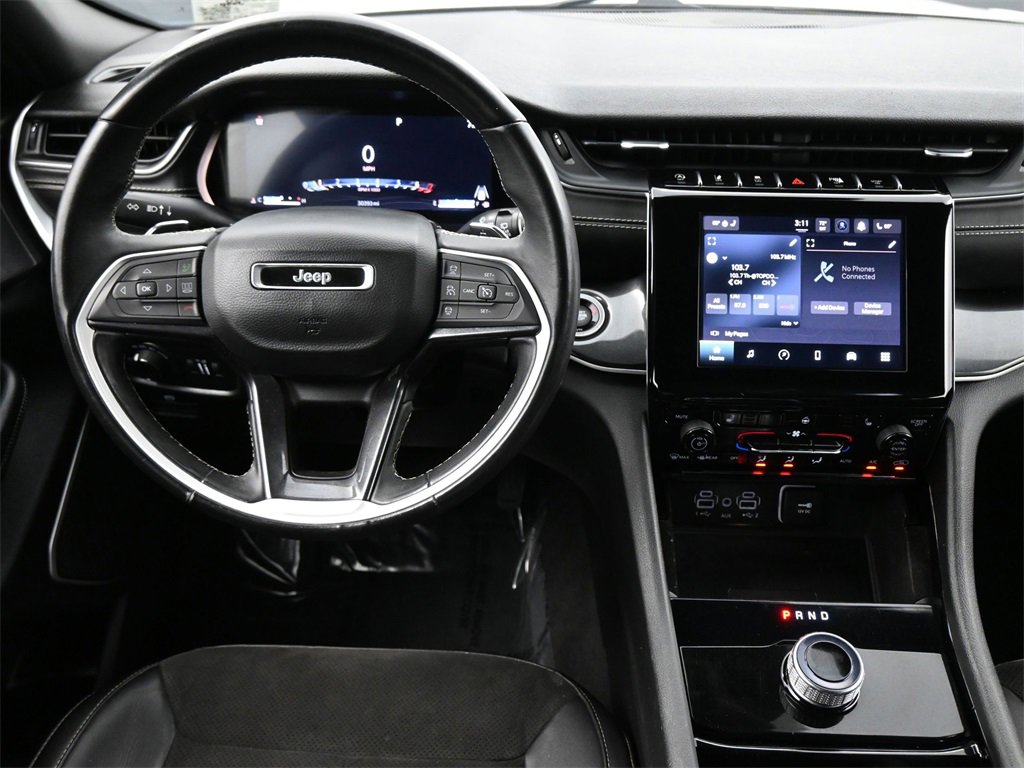 Used 2022 Jeep Grand Cherokee Altitude image 5