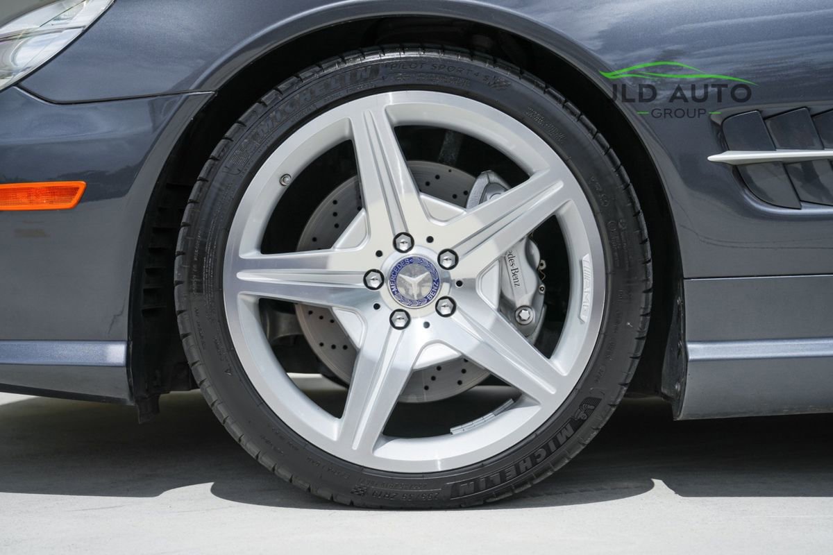 Used 2012 Mercedes-Benz SL 550 image 42