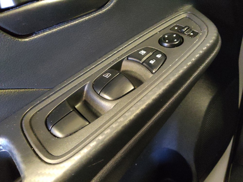 Used 2024 Nissan Versa S w/ Trunk Package image 27