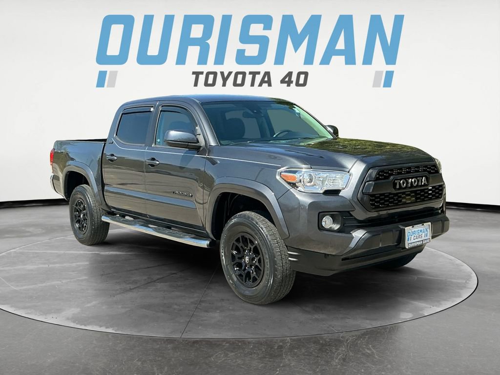 Used 2020 Toyota Tacoma SR5 AWD/4WD image 1