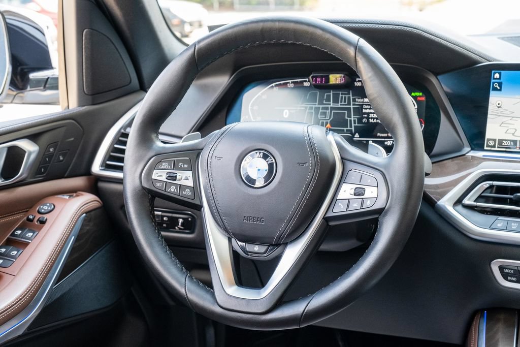 Used 2022 BMW X5 xDrive40i AWD/4WD image 25