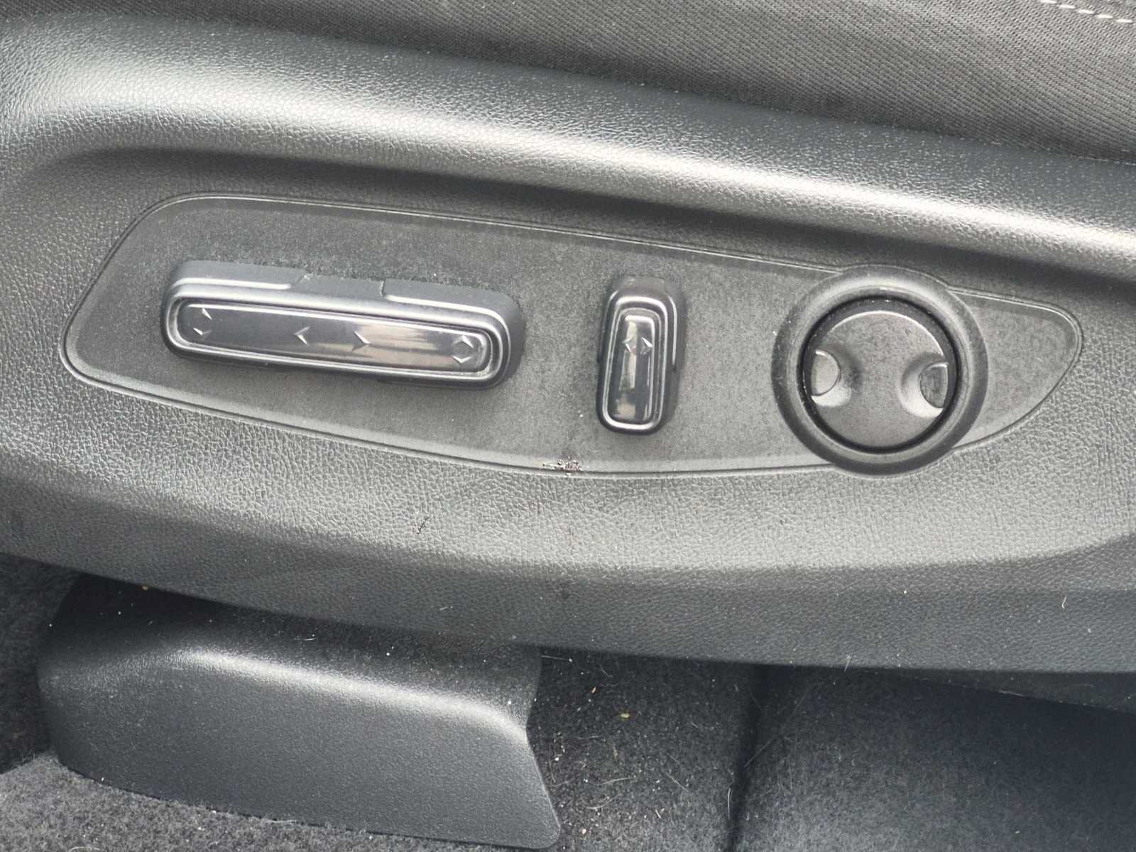 Certified 2024 Honda CR-V EX image 17