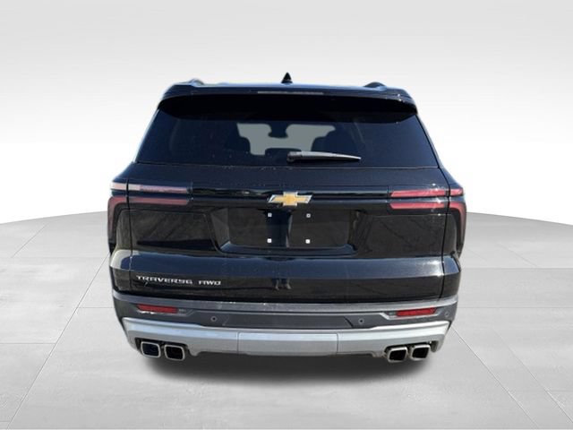 Used 2025 Chevrolet Traverse LT AWD/4WD image 13