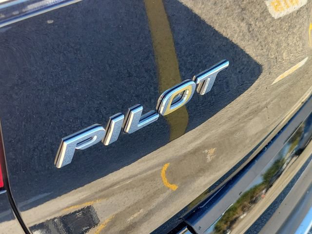 Used 2020 Honda Pilot Elite image 6