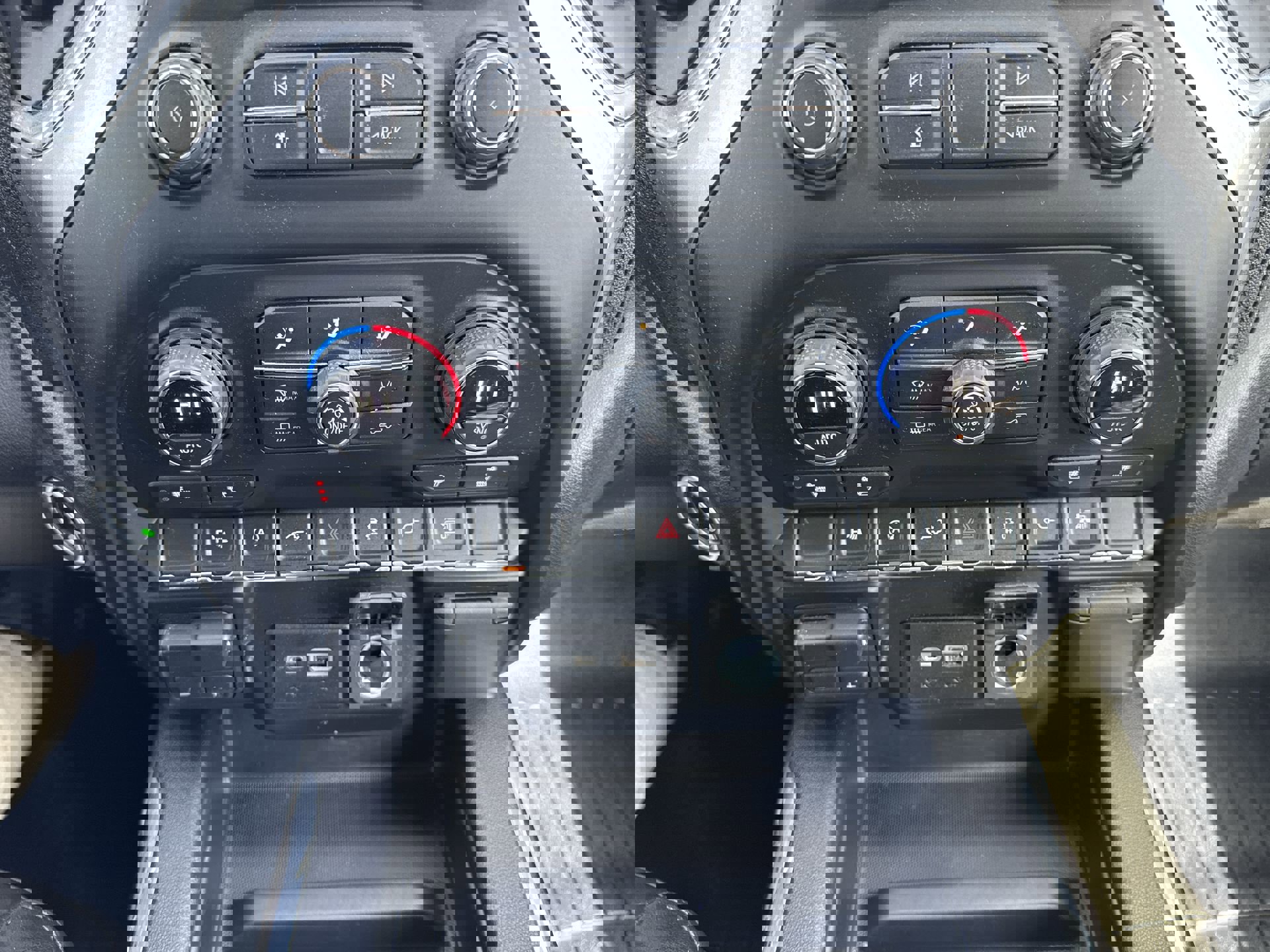 Certified 2020 Chevrolet Silverado 1500 RST w/ Rally Edition image 18